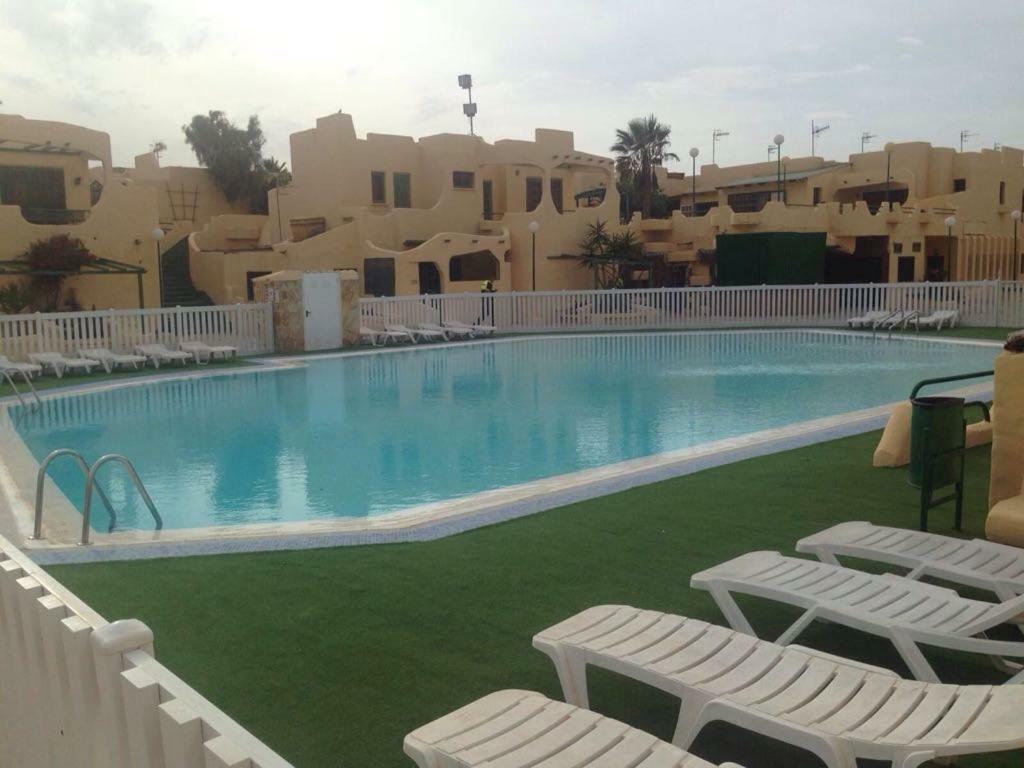 Apartamento Con Jacuzzi Vistas A La Piscina Costa Calma Exteriör bild